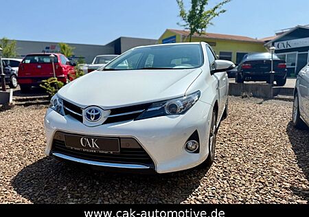 Toyota Auris Start Edition / Automatik