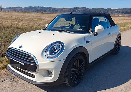 Mini Cooper Cabrio Pepper White Volllederaustattung