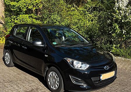 Hyundai i20 1.2 Classic, ideal für Fahranfänger