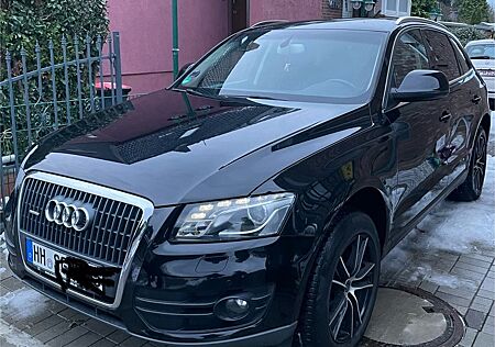 Audi Q5 2.0 TDI quattro -