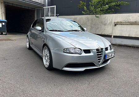 Alfa Romeo 147 Alfa 3.2 V6 24V GTA GTA