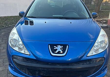 Peugeot 206 1.1 60 -