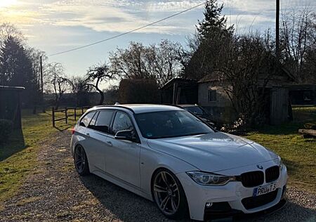 BMW 330d Touring Kw Ahk M-Paket
