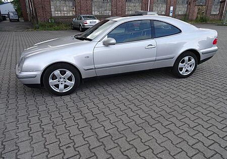 Mercedes-Benz CLK 430 ELEGANCE V8