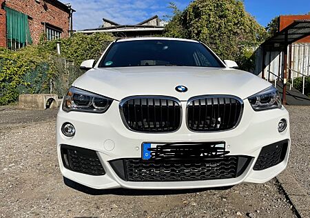 BMW X1 xDrive20i M Sport Steptronic M Sport