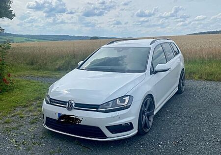 VW Golf Volkswagen 2.0 TDI 4MOTION R- line