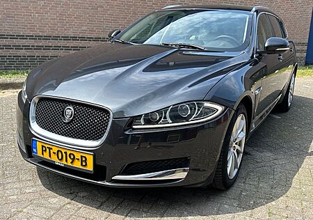 Jaguar XF 3.0 L V6 Diesel S Sportbrake  275 PS