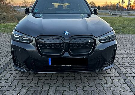 BMW iX3 IMPRESSIVE IMPRESSIVE