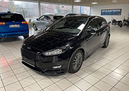 Ford Focus Lim. ST-Line *NEUER MOTOR/PDC/KLIMAAU.*