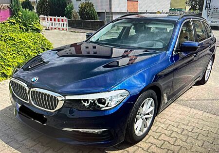 BMW 530d xDrive Touring Automatik Navi Rückfahrk.