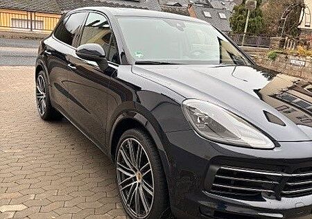 Porsche Cayenne | Platinum Edition | APPROVED |