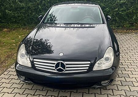 Mercedes-Benz CLS 500 -