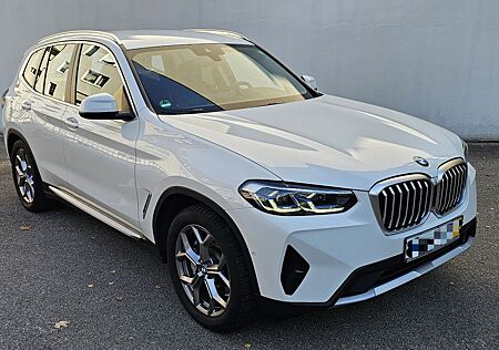 BMW X3 xDrive30d Laser Leder Navi+ Cockpit+ Sportsi.