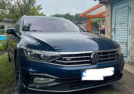 VW Passat Variant Volkswagen Vollausstattung 4MOTION