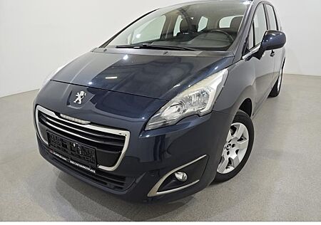 Peugeot 5008 1.2 PureTech Navi Klima PDC ...