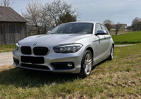 BMW 116 1er d Advantage*8fach bereift*2 Hand