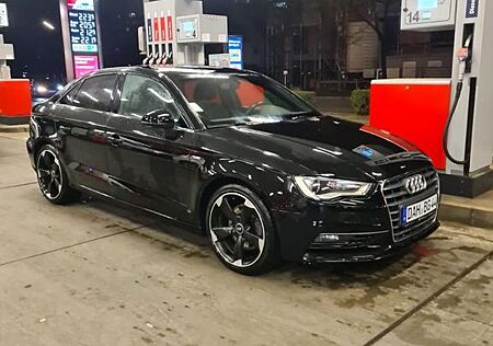 Audi A3 2.0 TDI 135kW S line Sportback S line