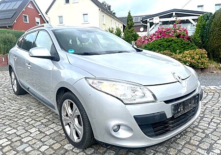 Renault Megane III 1.6 Kombi TÜV NEU 2.Hand AHK Klima