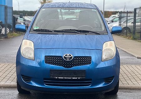 Toyota Yaris Sol 1,0 "Klima"117 TKM" HU-AU NEU "