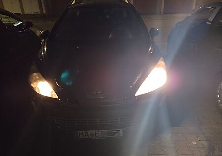 Peugeot 308 SW Platinum HDi FAP 135 Platinium