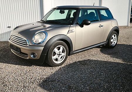 Mini ONE Alu Xenon Pano Klimaautomatik SHZ
