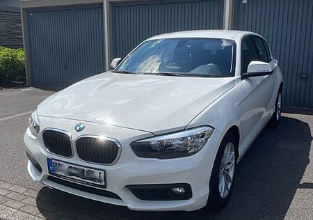 BMW 118i Advantage Advantage