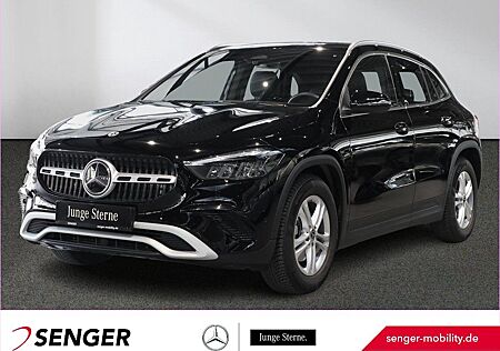 Mercedes-Benz GLA 200 Rückfahrkamera MBUX-Navi Sitzheizung AHK