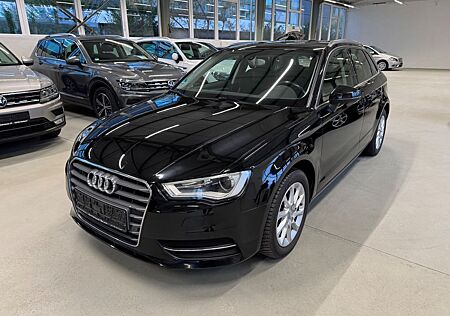 Audi A3 Sportback Bi-Xenon Navi Leder SHZ AHK
