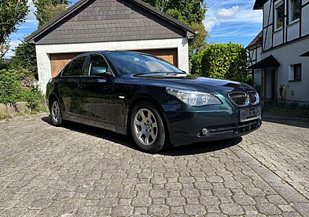 BMW 523i TÜV 08/27 Service frisch, viele Neuteile
