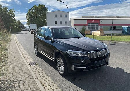 BMW X5 xDrive40d *Leder*Navi*ALU*Automatik*1 Hand*