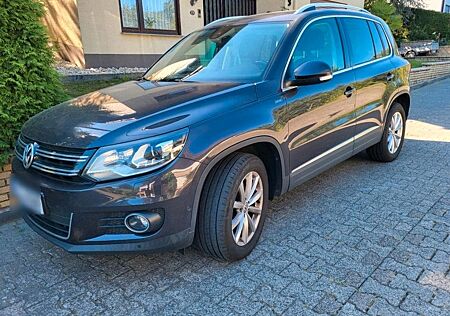 VW Tiguan Volkswagen 2.0 TDI SCR 135kW DSG 4MOT BMT Sp & S...