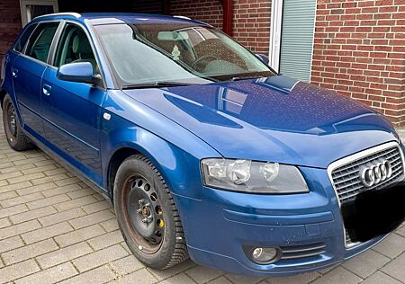 Audi A3 1.6 Attraction Sportback Attraction