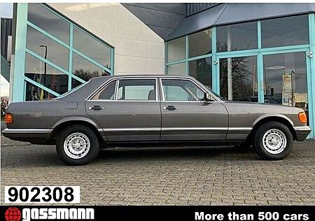 Mercedes-Benz 500 SEL Limousine 1. Serie W126, mehrfach