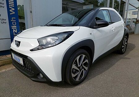 Toyota Aygo (X) 1.0 VVT-i Black & White#8.600km#1.Hand#Si