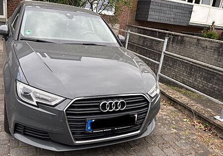 Audi A3 1.6 TDI S tronic Sportback -