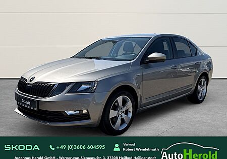 Skoda Octavia Lim. Ambition Scheckheft AHK StHZ Navi