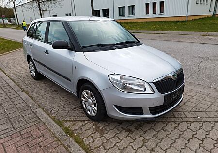 Skoda Fabia 1.6l TDI 66kW Cool Edition TÜV Neu