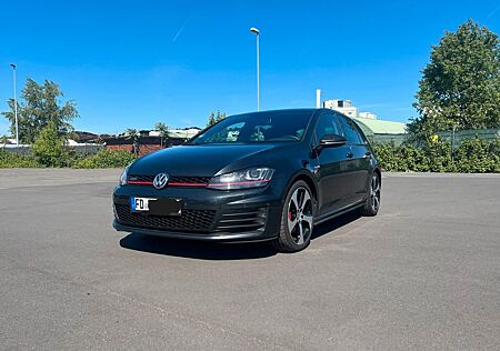 VW Golf Volkswagen 7 GTI BMT|Subwoofer|Sportauspuff|8Reifen