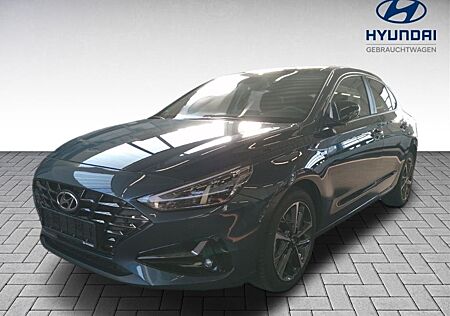 Hyundai i30 Fastback 1.5T Edition 30 PLUS LED Navi el.SD