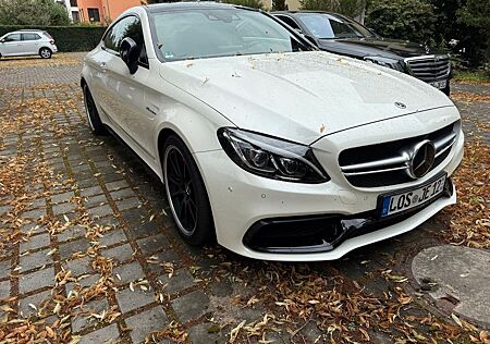 Mercedes-Benz C 63 AMG Mercedes-AMG C 63 S Autom. Mercedes...