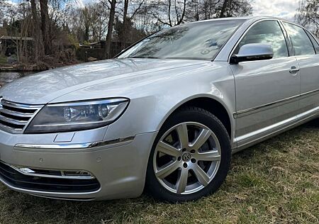 VW Phaeton Volkswagen 3.0 V6 TDI lang 4MOT. Tiptronic Facelift