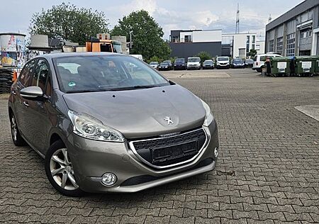 Peugeot 208 Active