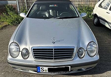 Mercedes-Benz CLK 200 SPORT