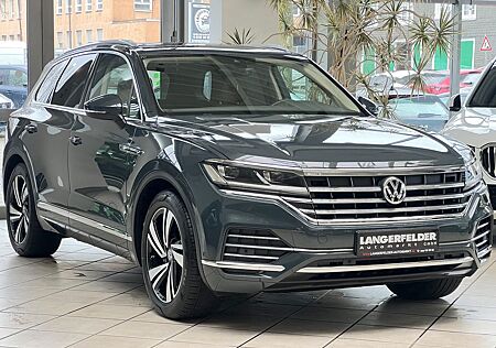 VW Touareg Volkswagen 3.0 Atmosphere*4x4 Lenk+Luftfd+AHK*
