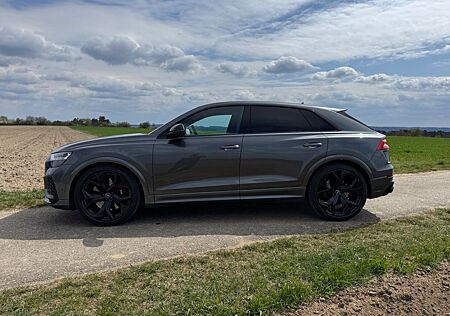 Audi RS Q8 RSQ8 HUD Massage Pano Abgas S-Heizung