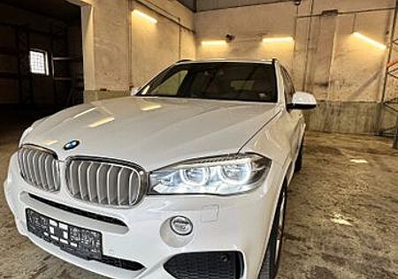 BMW X5 xDrive50i - M Sportpaket/Standhzg./ Sitzklima