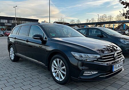 VW Passat Variant Volkswagen 2.0 TDI SCR DSG Business Vari...