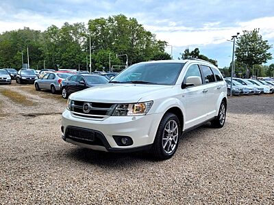 Fiat Freemont Lounge AWD*8xLMF*R-Cam*Navi*SZH*Temp*