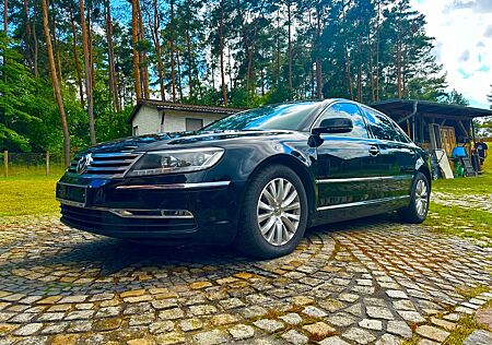 VW Phaeton Volkswagen 3.0 V6 TDI 4MOTION Tiptronic 5-Sitzer -