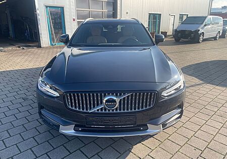 Volvo V90 Cross Country Pro AWD